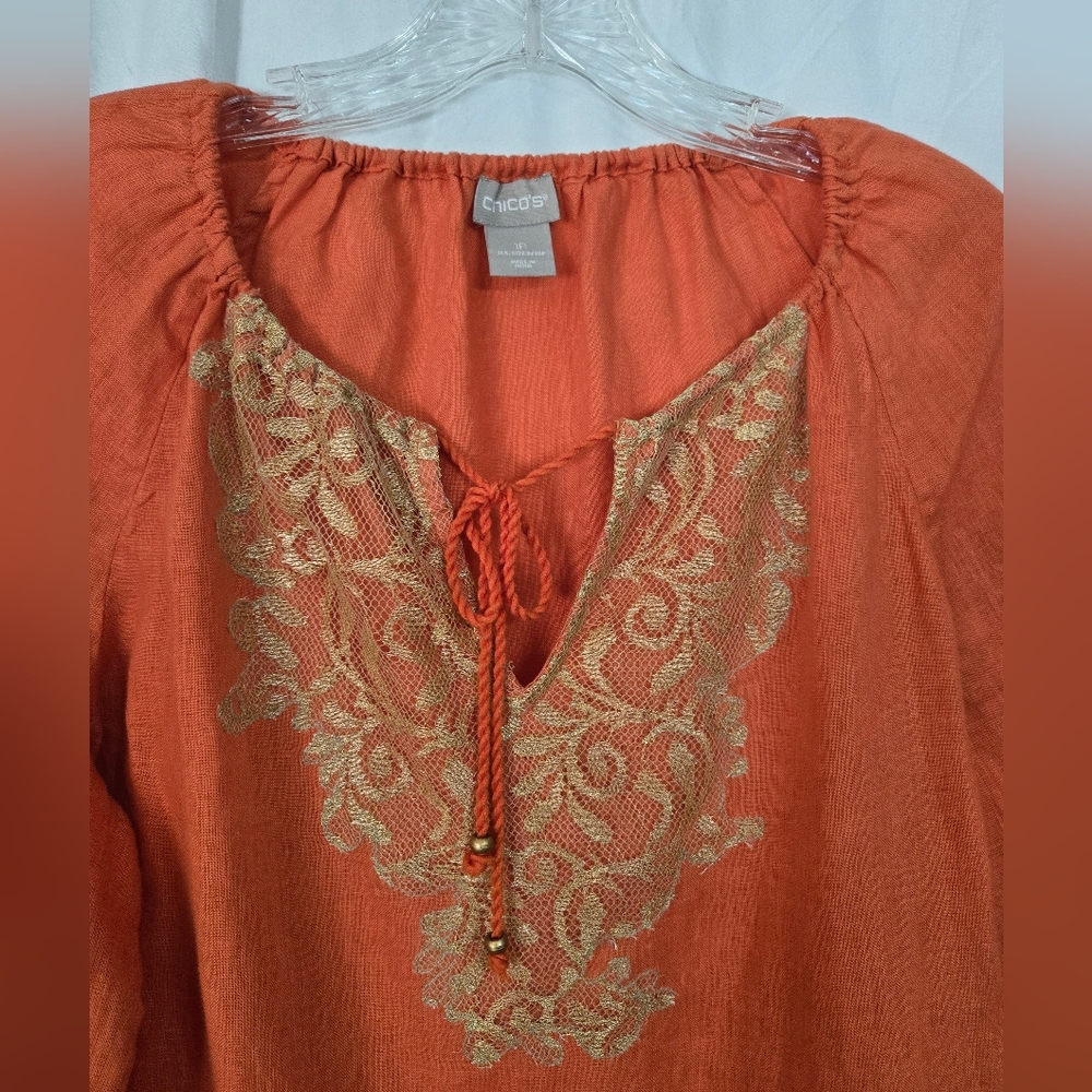 Chico's Coral/Orange Linen with Gold Lace Hobo Blouse/Top. Size 8-10P - Picture 3 of 6